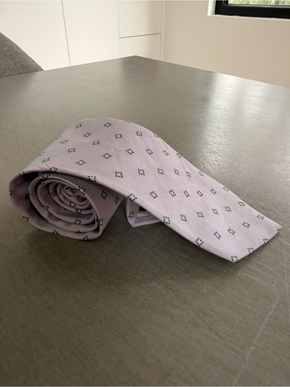 Giorgio Armani Lavender Tie with Subtle Grey Diamond Motif